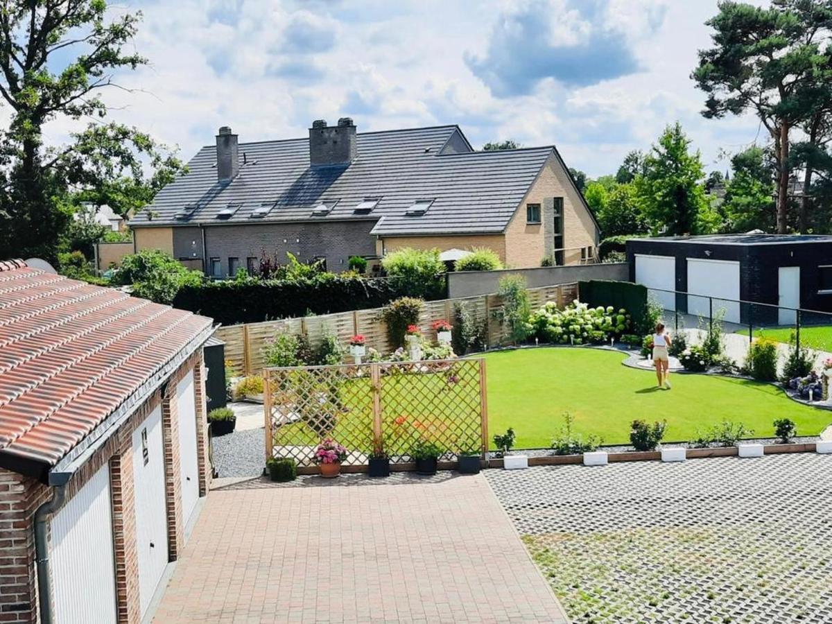 Casa Roman Zonhoven Eksteriør bilde
